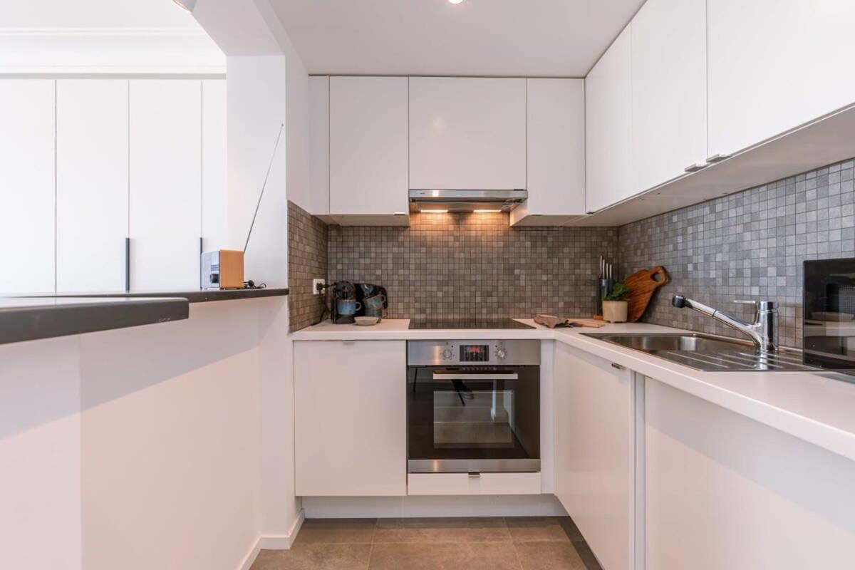 Stunning Studio With Sea-View And Terrace Appartement Knokke-Heist Buitenkant foto
